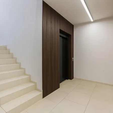 Nowoczesne Studio Przy Warcie Apartment