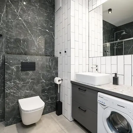 Nowoczesne Studio Przy Warcie Apartment